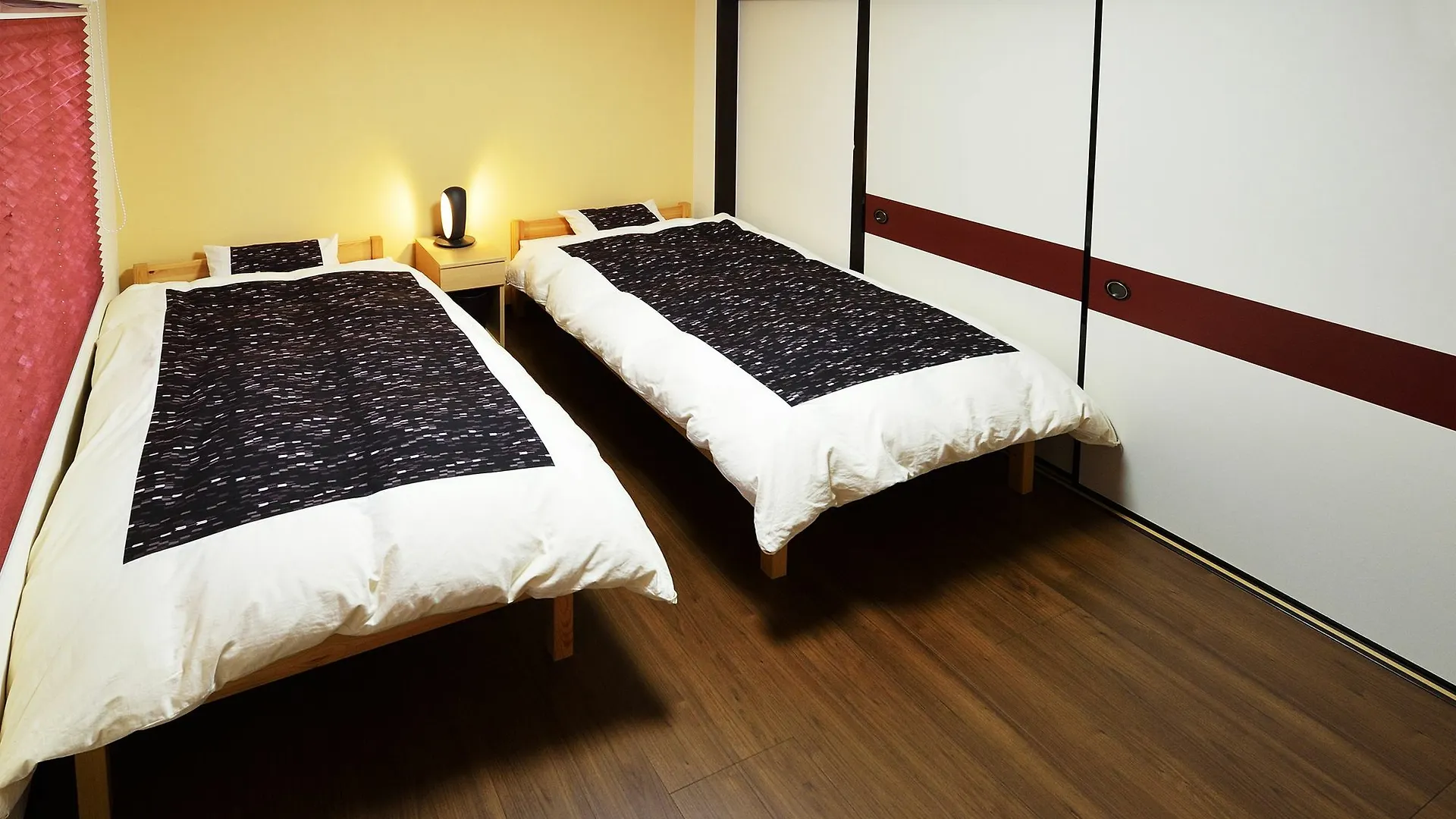 Raku Inn Kyoto 0*,  Japan